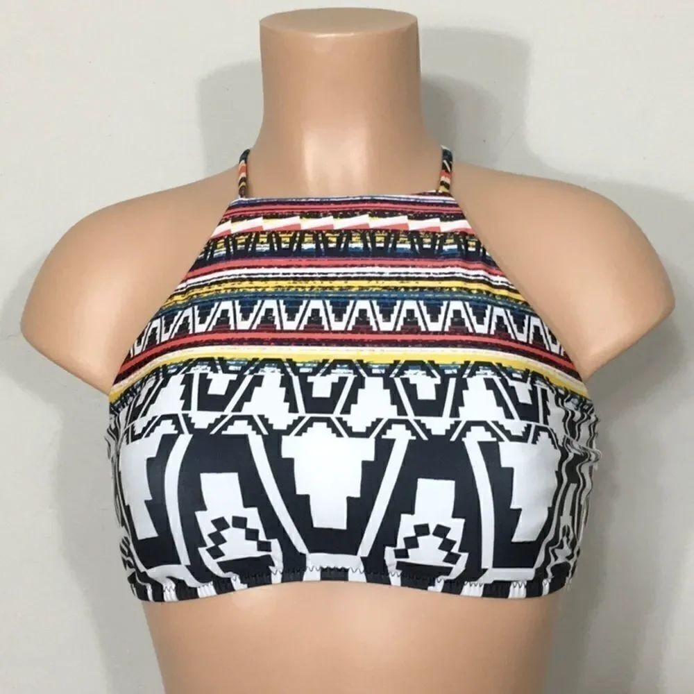 BECCA Medium bikini top . NWT - Picture 3 of 13